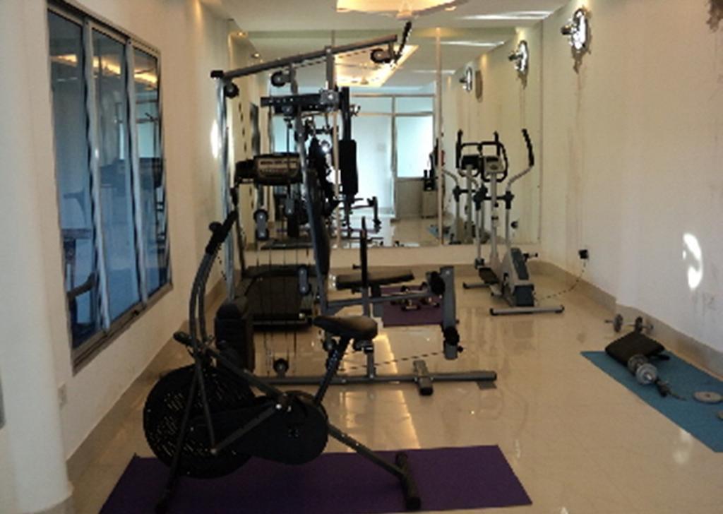 Dibrugarh Club House Hotell Exteriör bild